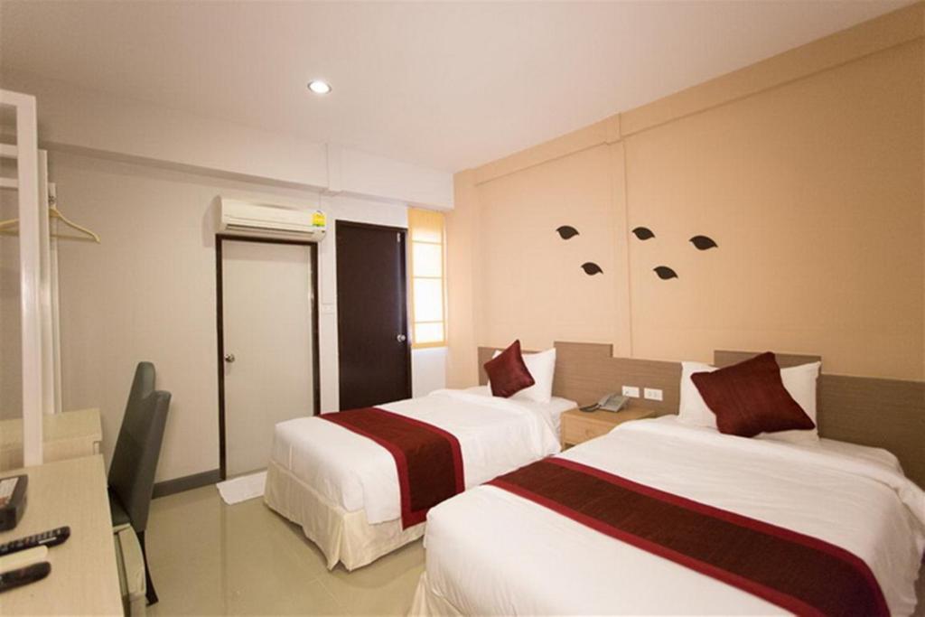 Sf Biz Hotel Кхон Каен Стая снимка