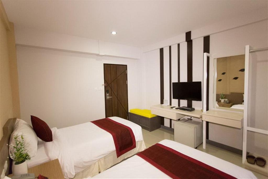 Sf Biz Hotel Кхон Каен Стая снимка